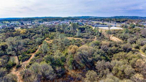 15 Coach Lane, Shingle Springs, CA 95682